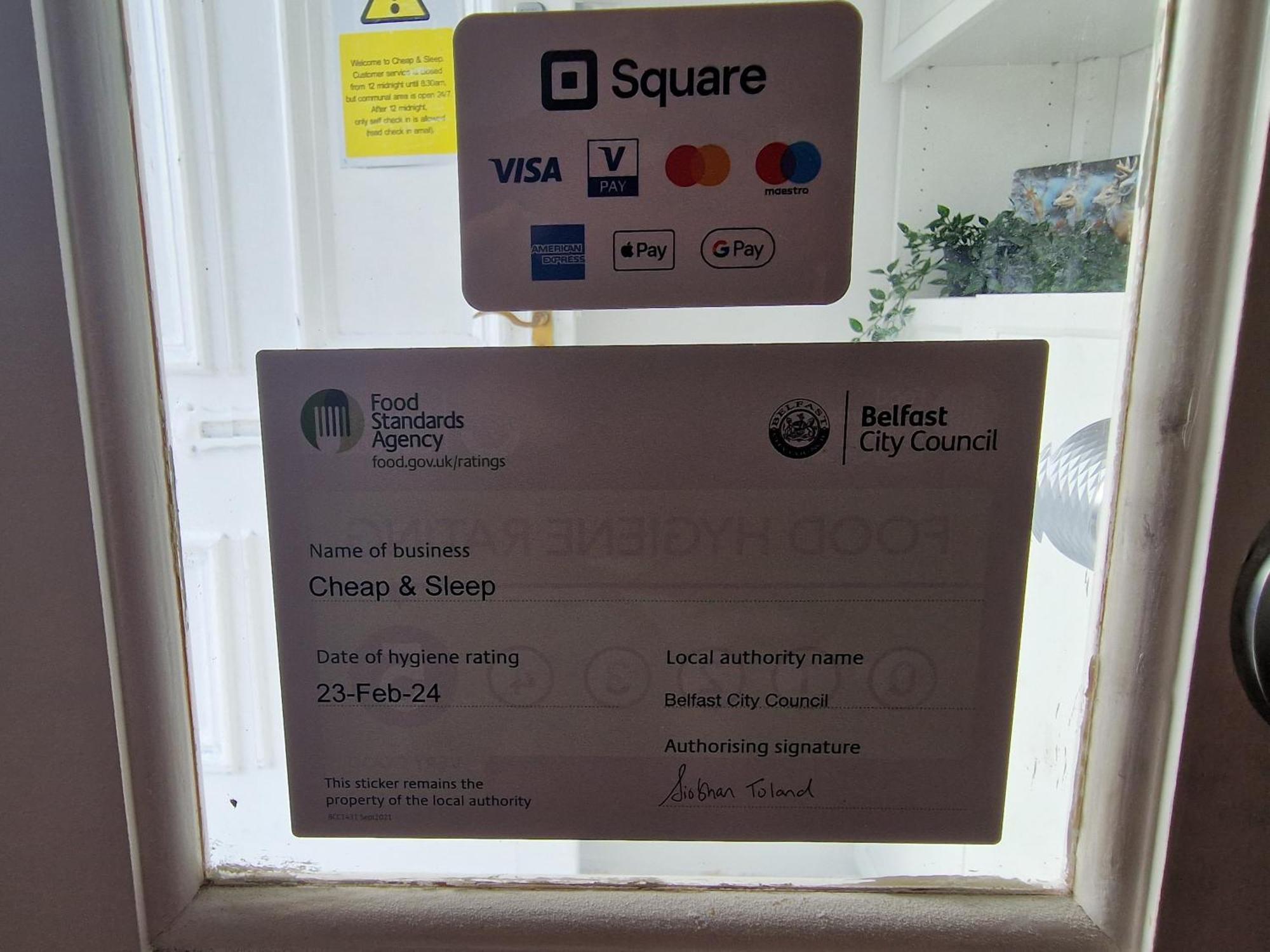 Ostello Aunty Katie'S House, Ni Tourist Board Certified & Located On The Main Oldpark Road To Belfast, With Free Continental Breakfast & Free Ultra Fast Sky Internet, Free Sky Sports & Free Sky Cinema, Self-Check In After 10Pm Gmt Esterno foto